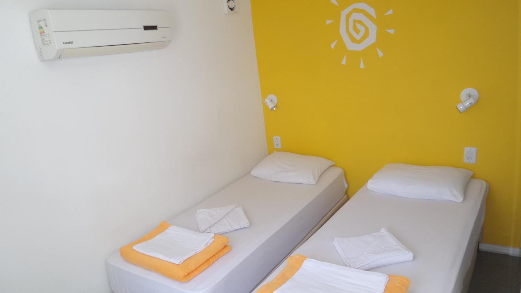 Solar63 Hostel ปอร์โตอัลเลเกร ภายนอก รูปภาพ